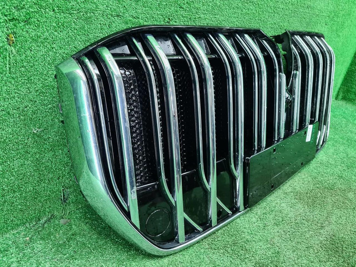 Решетка радиатора Voyah Dream (2021-н.в.)