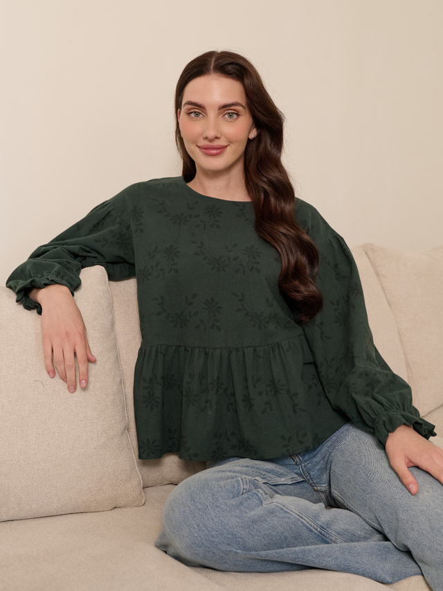 Блузка с баской нарядная