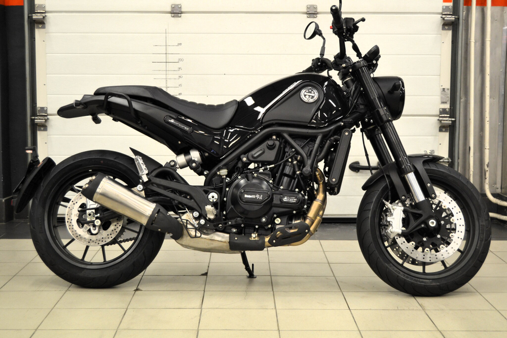 Benelli Leoncino 500