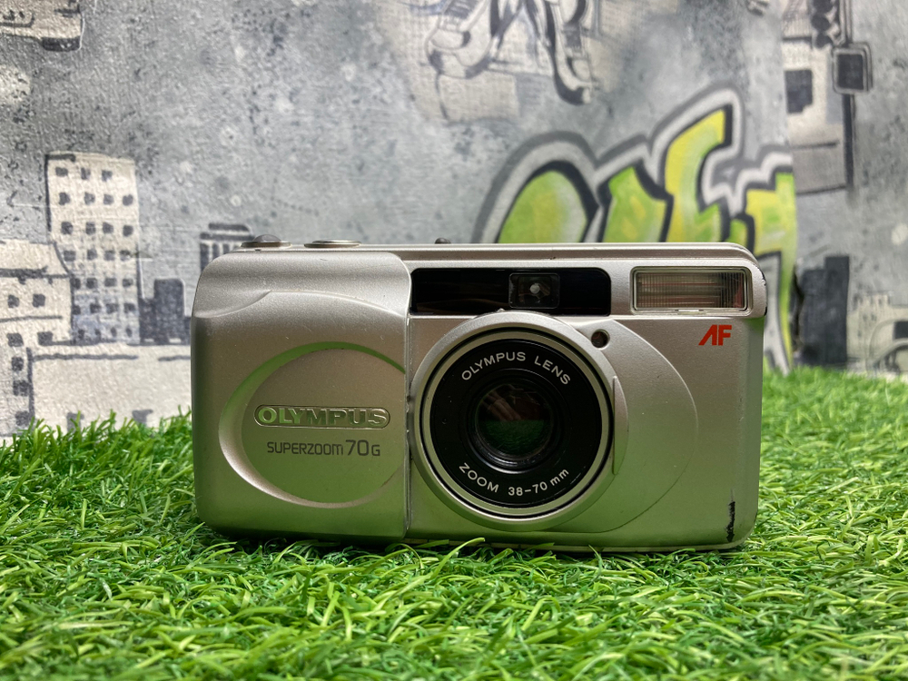 Olympus SuperZoom 70G