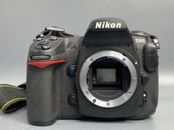 Nikon D300 12.000 кадров