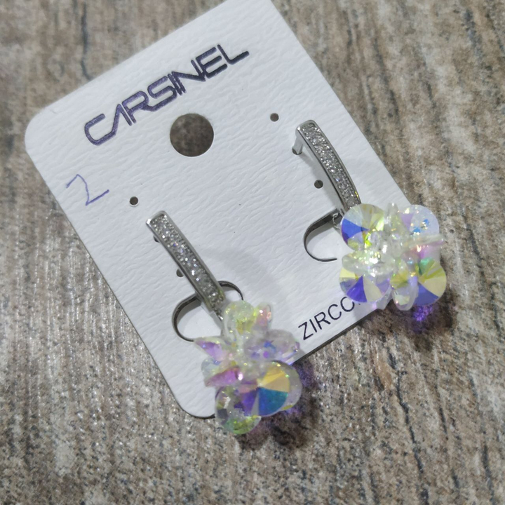 Серьги на англ.заст. Cubic Zirconia подвеска звездочка 12 кристаллов цвет белый перламутровый металл серебристый