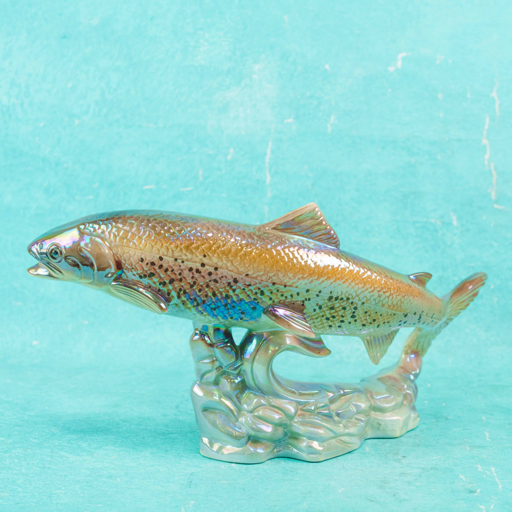Фарфоровая статуэтка «Радужная форель»