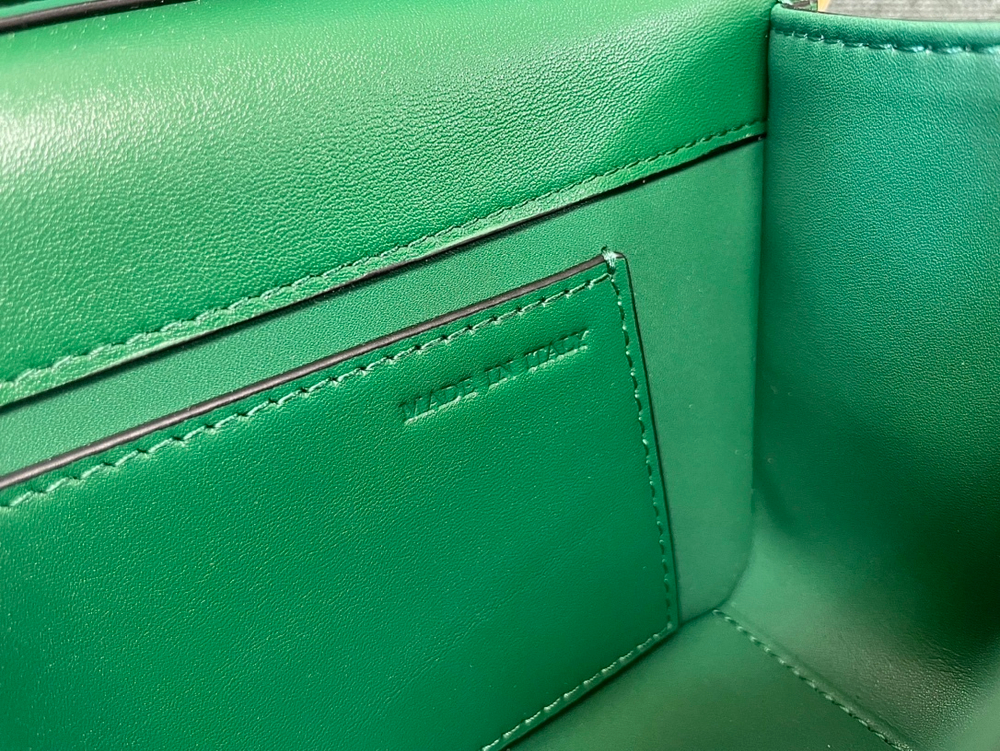 Valentino Loco Bag 27 cm