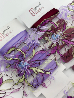 Вышивка на сетке мультиколор неэластичная ширина 27 см