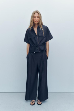 ZARA ШИРОКИЕ БРЮКИ С ЗАЩИПАМИ, СИНИЙ