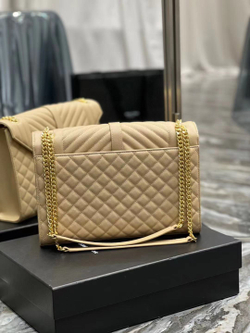 Saint Laurent Envelope Bag 31 cm