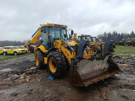 Bull 4SX Экскаватор-погрузчик 4SX-PLUS (Дизельный, 4,6 л, 122 л.с., АТ)