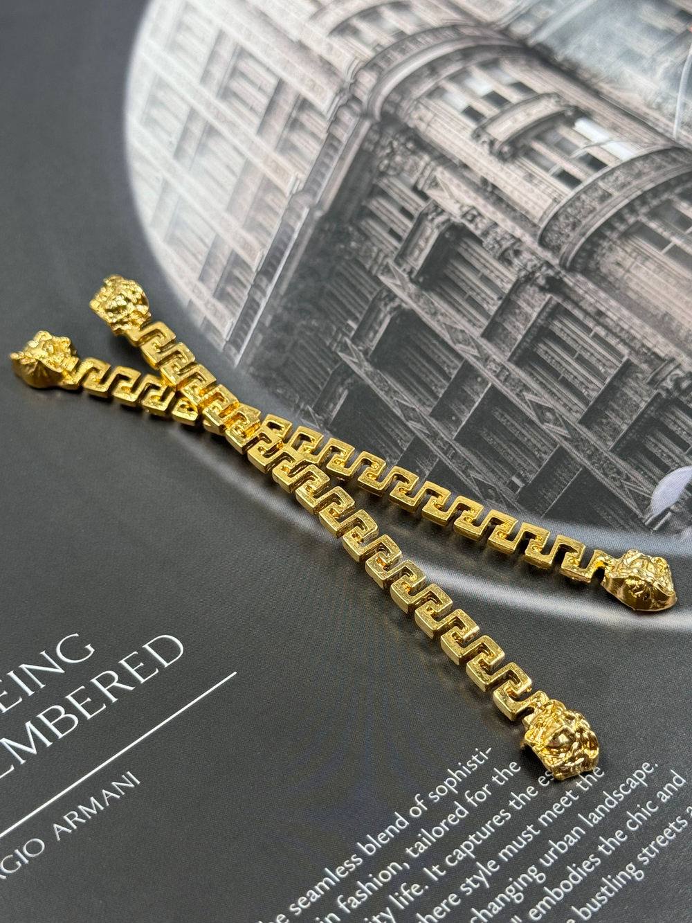 Декоративный элемент Верc. золотистый  12 см