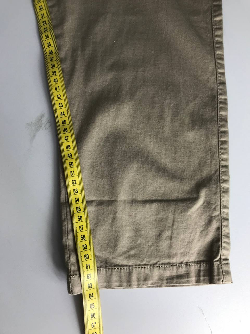 Джинсы BPC песочного оттенка, маркировка 42, визуально на 48 размер