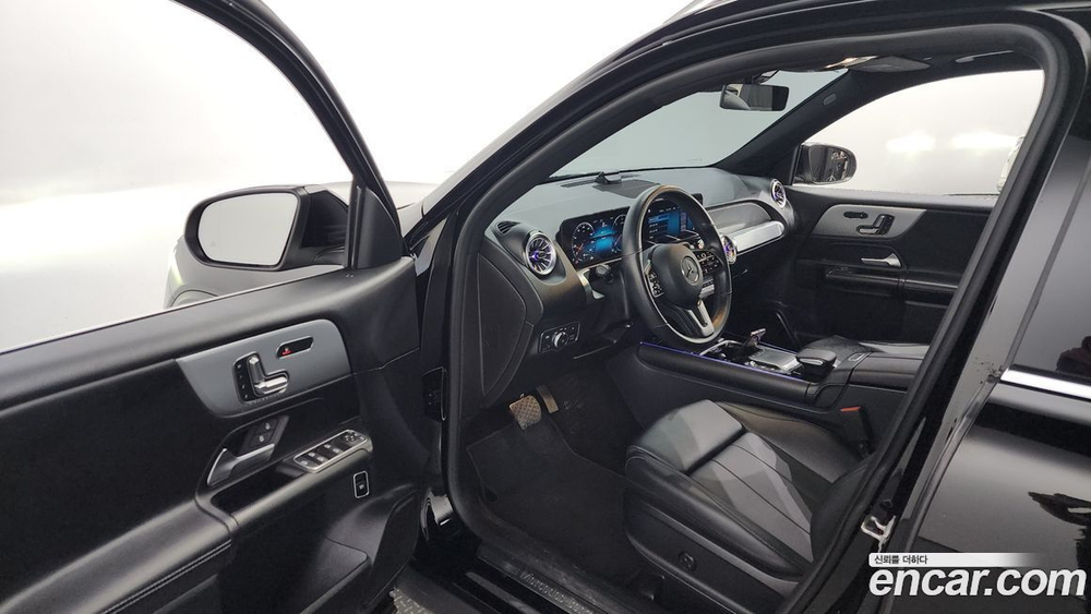 Mercedes-Benz GLB-Class X247 GLB200 d (09.2021)