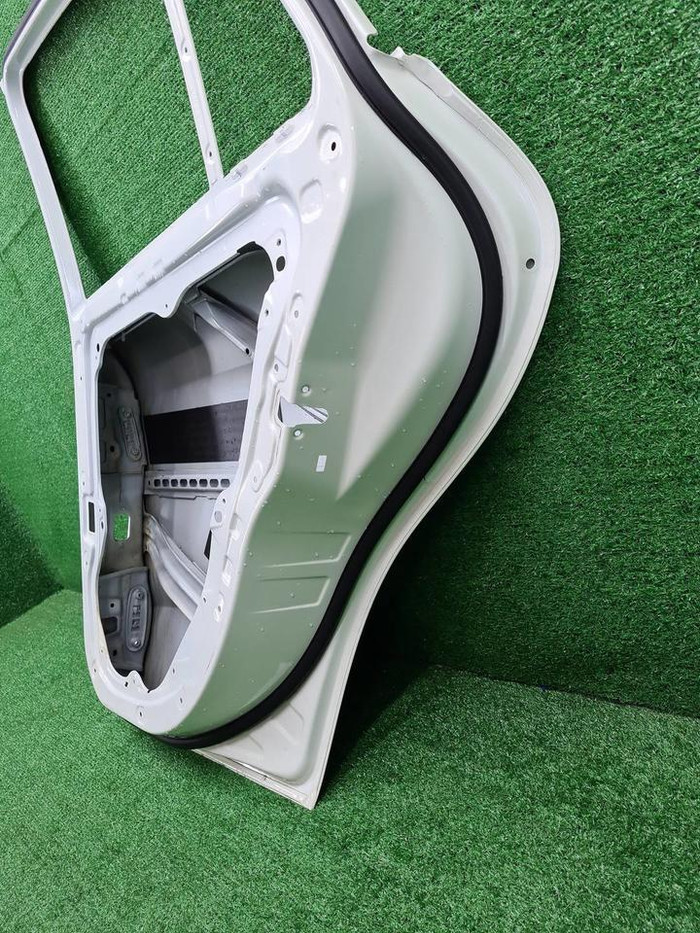 Дверь задняя правая Mercedes GLE C292 (2015-2019)