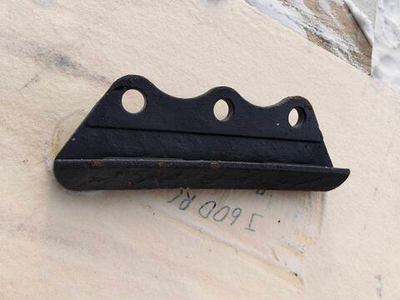 Протектор (защита боковин) 209-70-54610