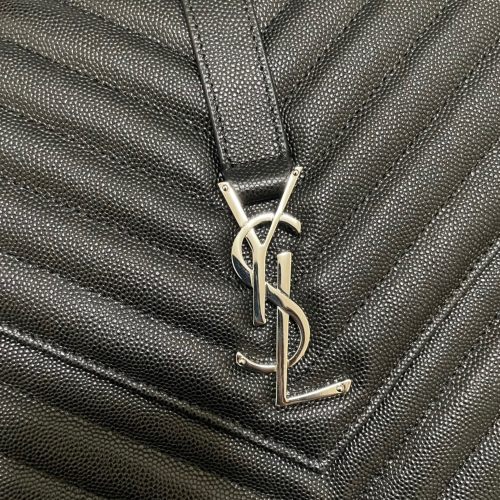 Saint Laurent Envelope Bag 31 cm