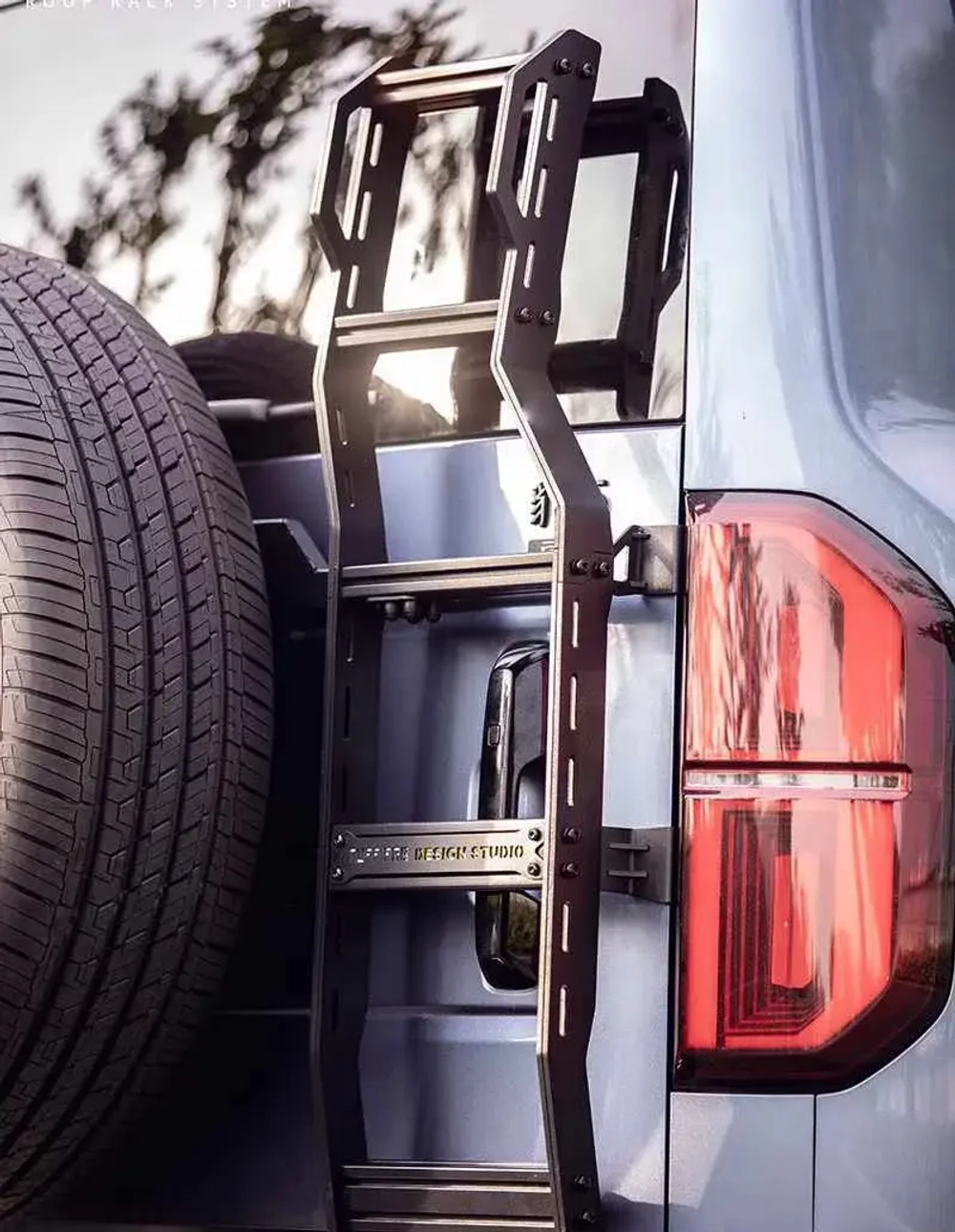 Задняя лестница для BYD Leopard 5 2024+ Леопард ступеньки для доступа на крышу обвес походный