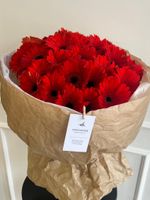 Букет из гербер в красном оттенке 25 шт