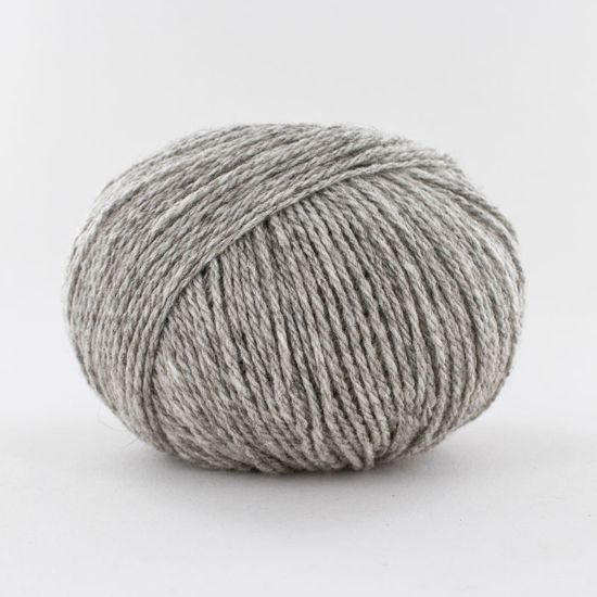 Пряжа Mongolia 3 цвет 00