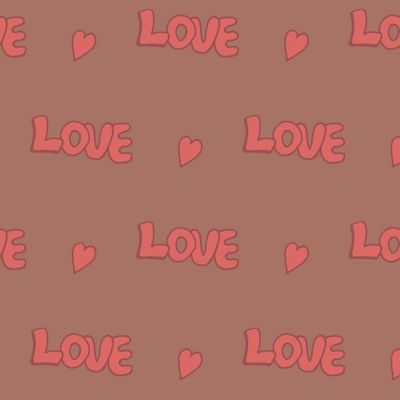 сердечки и надпись Love