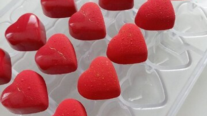 380 | Форма для шоколадных изделий "Сердечко" (275*175 мм)