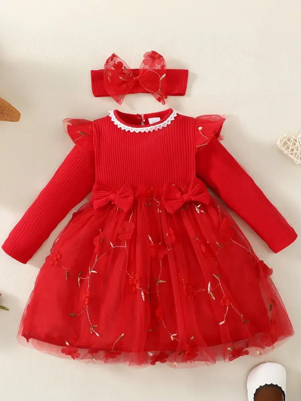 Платье для девочки летнее нарядное