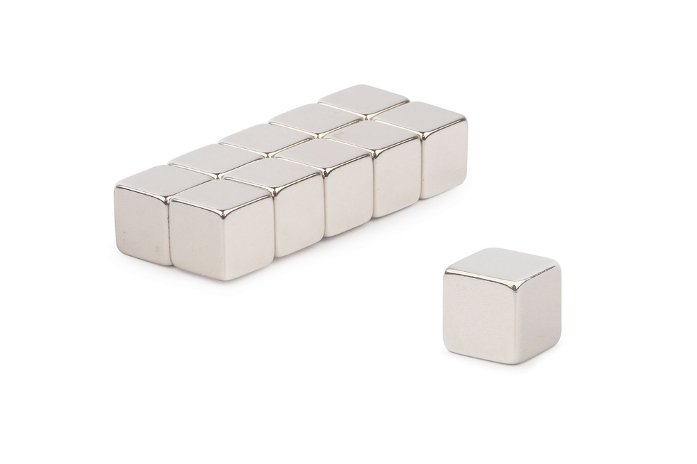 Неодимовый магнит прямоугольный 10х10х10 мм