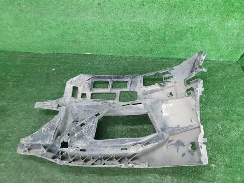 Кронштейн переднего бампера правый BMW 8er G14 G15 G16 (2018-2022) M-paket