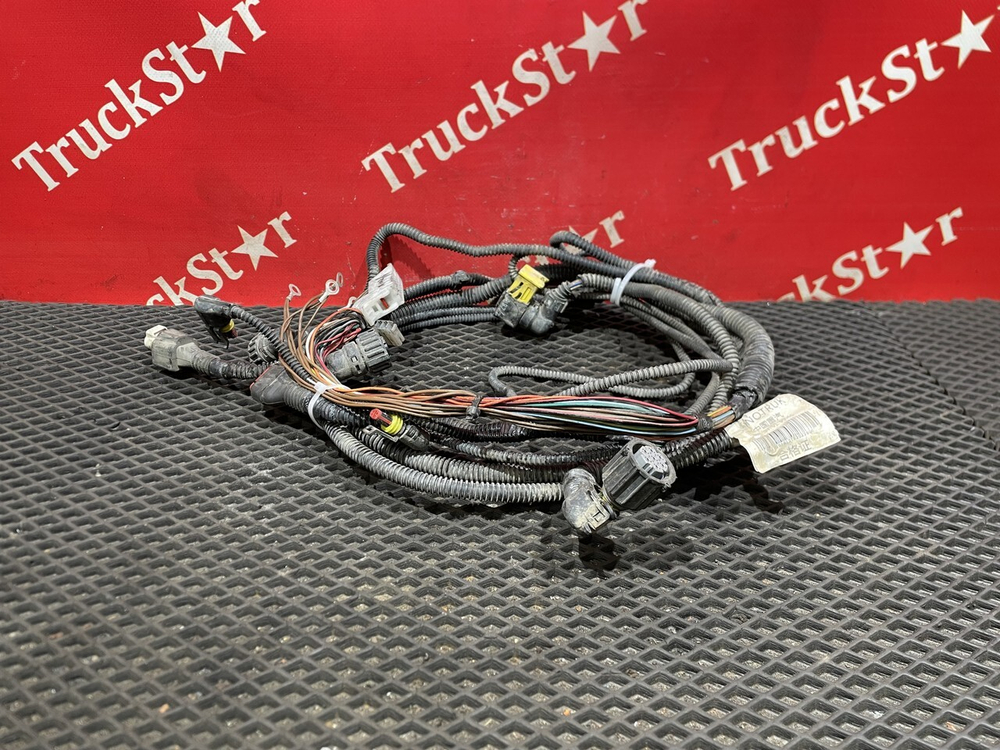 Проводка фары левой