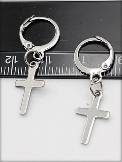 Серьги кольца "Крестики" стальные для пирсинга ушей.