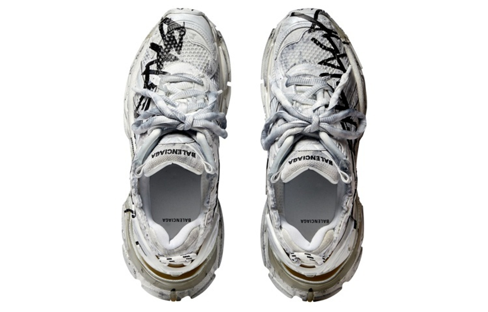 Balenciaga Runner Graffiti (Женская размерная сетка)