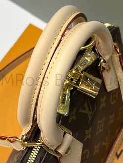 Сумка Alma BB Louis Vuitton из канвы Monogram