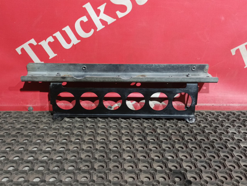 Кронштейн теплового экрана 2019г