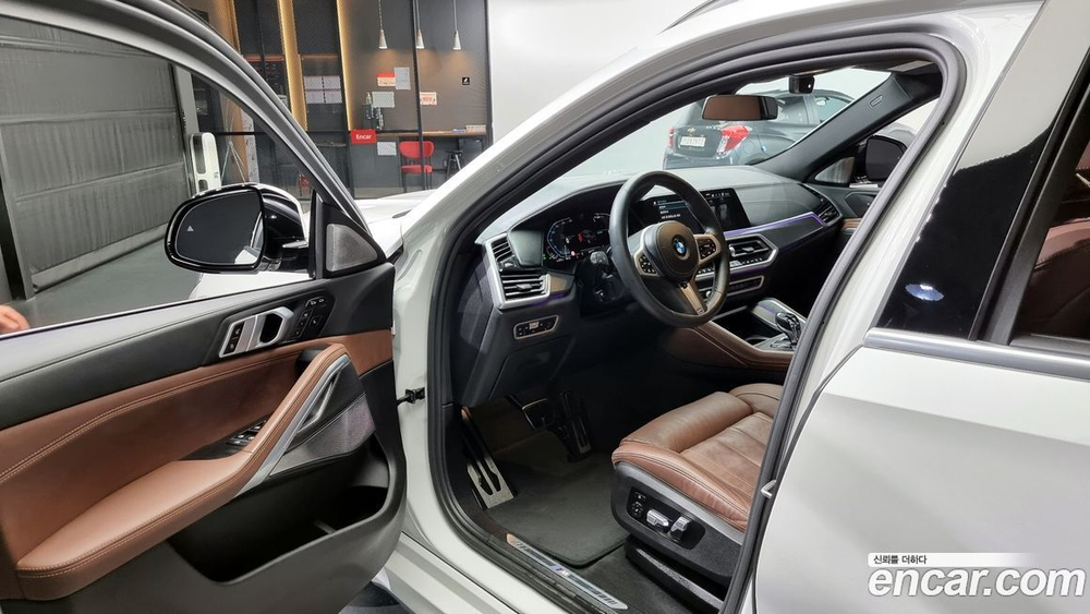 BMW X6 (G06) xDrive40i M Sports (09.2021)