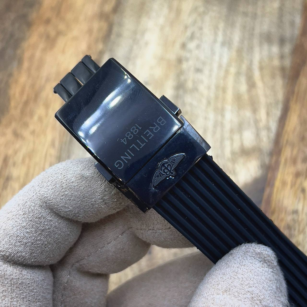Часы Breitling