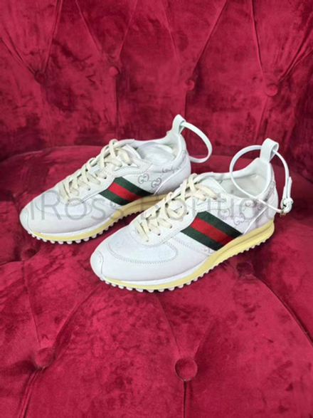Женские кроссовки Gucci Re-Motion белого цвета