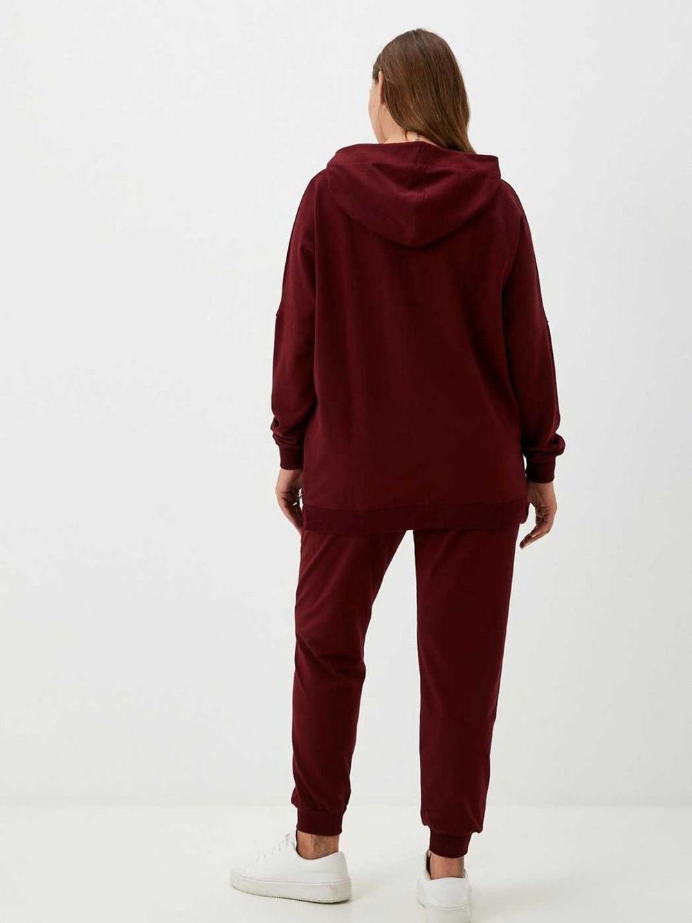 Костюм спортивный