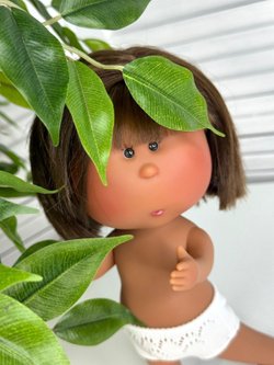 Кукла Nines виниловая 30см MIA LATINA без одежды (3000WL3)