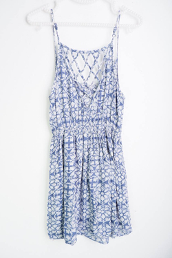 Платье Amisu для летних прогулок, маркировка 36, визуально 42 размер