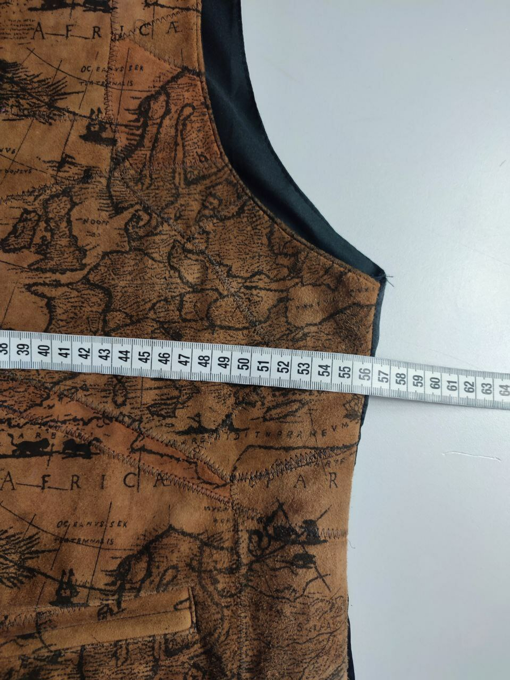 Жилет стильный 50 размер