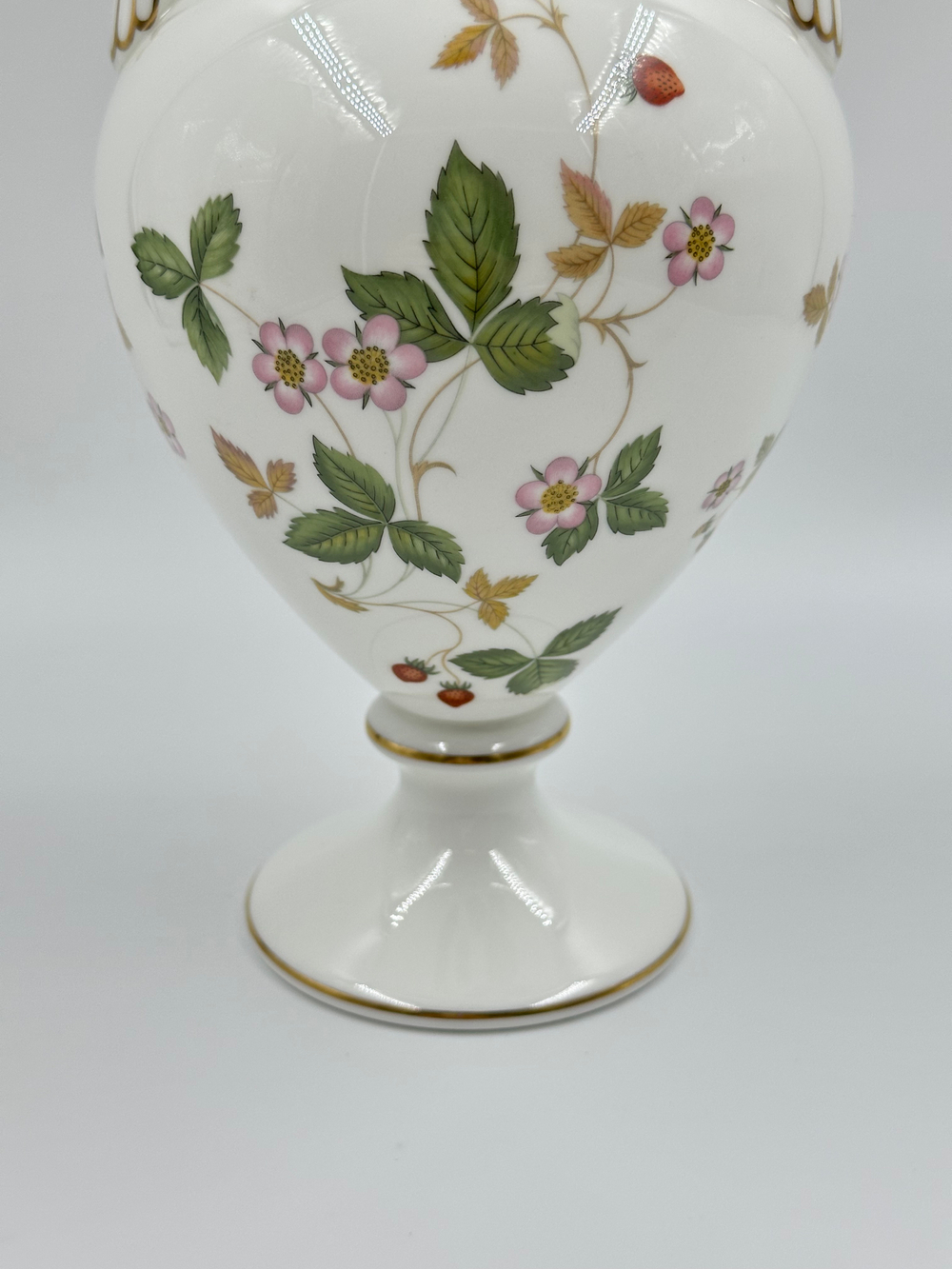 Ваза 21см Wedgwood, Wild Strawberry