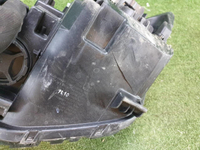 Битая Фара правая Genesis G70 (2017-2021) LED