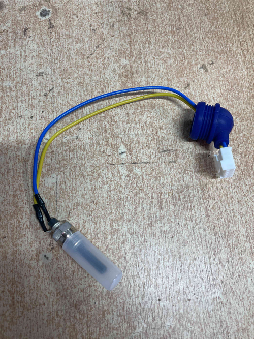 12V - Желтый / Премиум Свеча (12 вольт), V8,  накаливания для автономных отопителей 12V, опт, синий - желтый, TG (1 шт.)