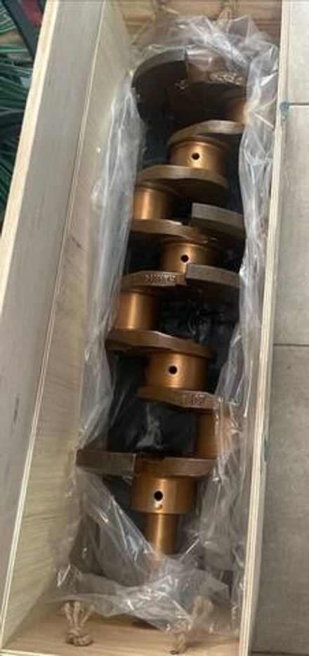 243-1005015 Вал коленчатый МТЗ, Д-243 (240-1005015-Б) 2 шпонки, шлицевой хвостовик, 7 отверстий