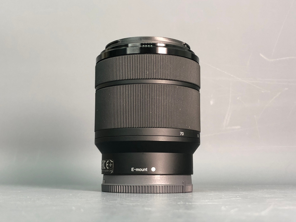 Sony 28-70 mm f/3.5-5.6 OSS Sony E