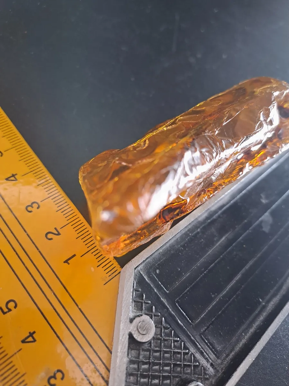 Копал молодой янтарь коллекционный 59 гр