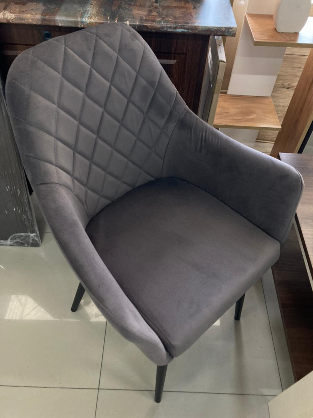 Стул Сиэтл каркас черный основание велюр графит