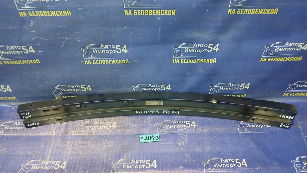 Усилитель переднего бампера TOYOTA HARRIER 2000