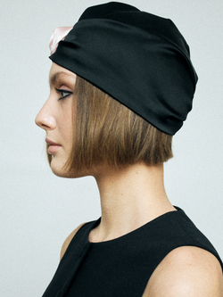 Чалма с розовой розой