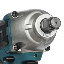 Makita DTW190RME аккумуляторный ударный гайковерт (2 x 4 Ач, ЗУ)