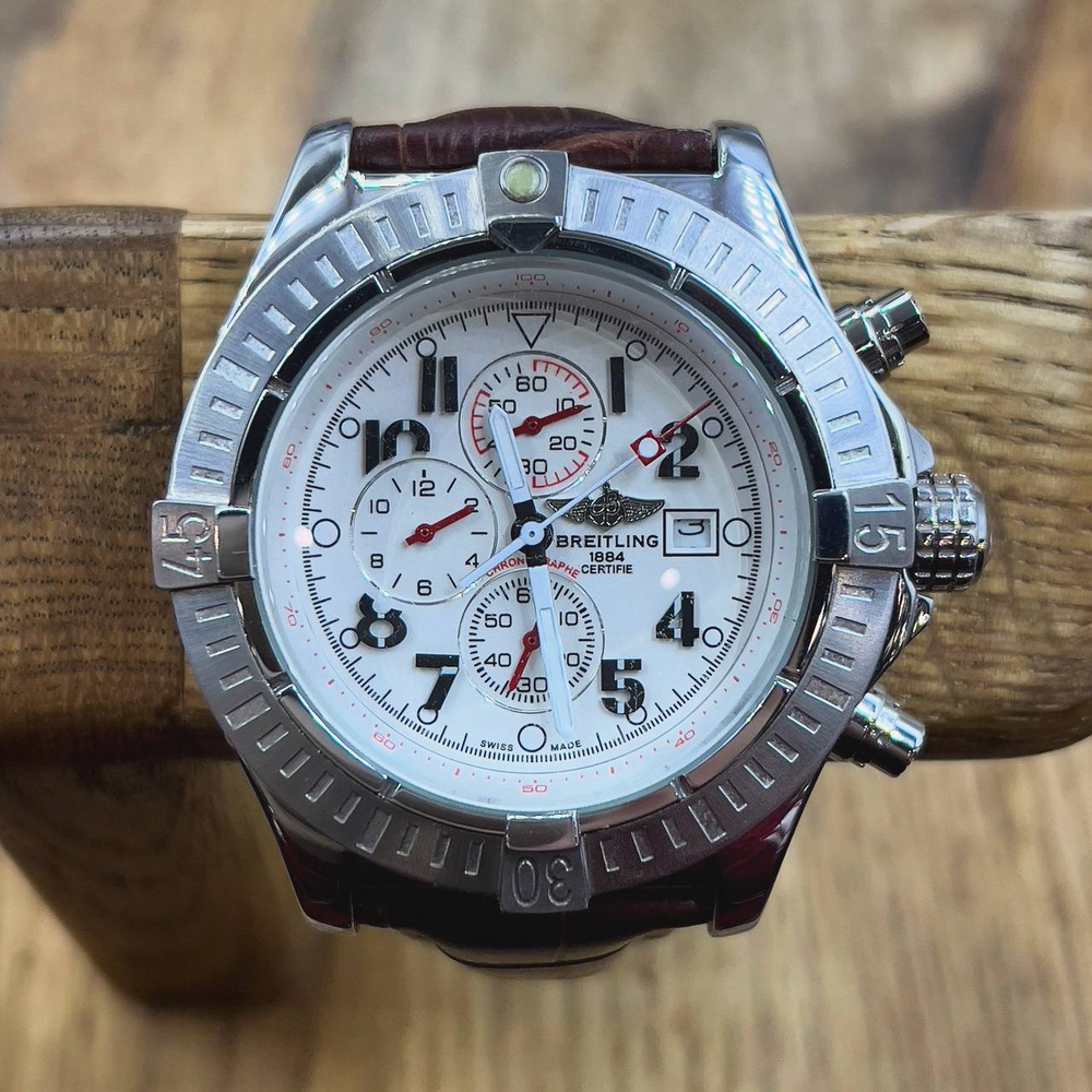 Часы Breitling