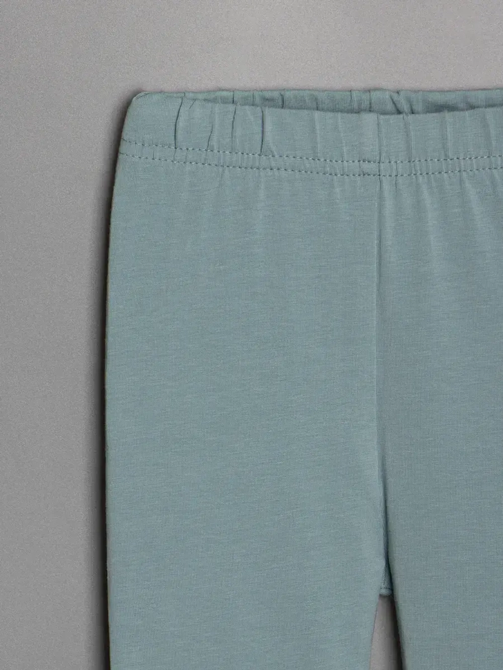 Костюм для девочки на лето